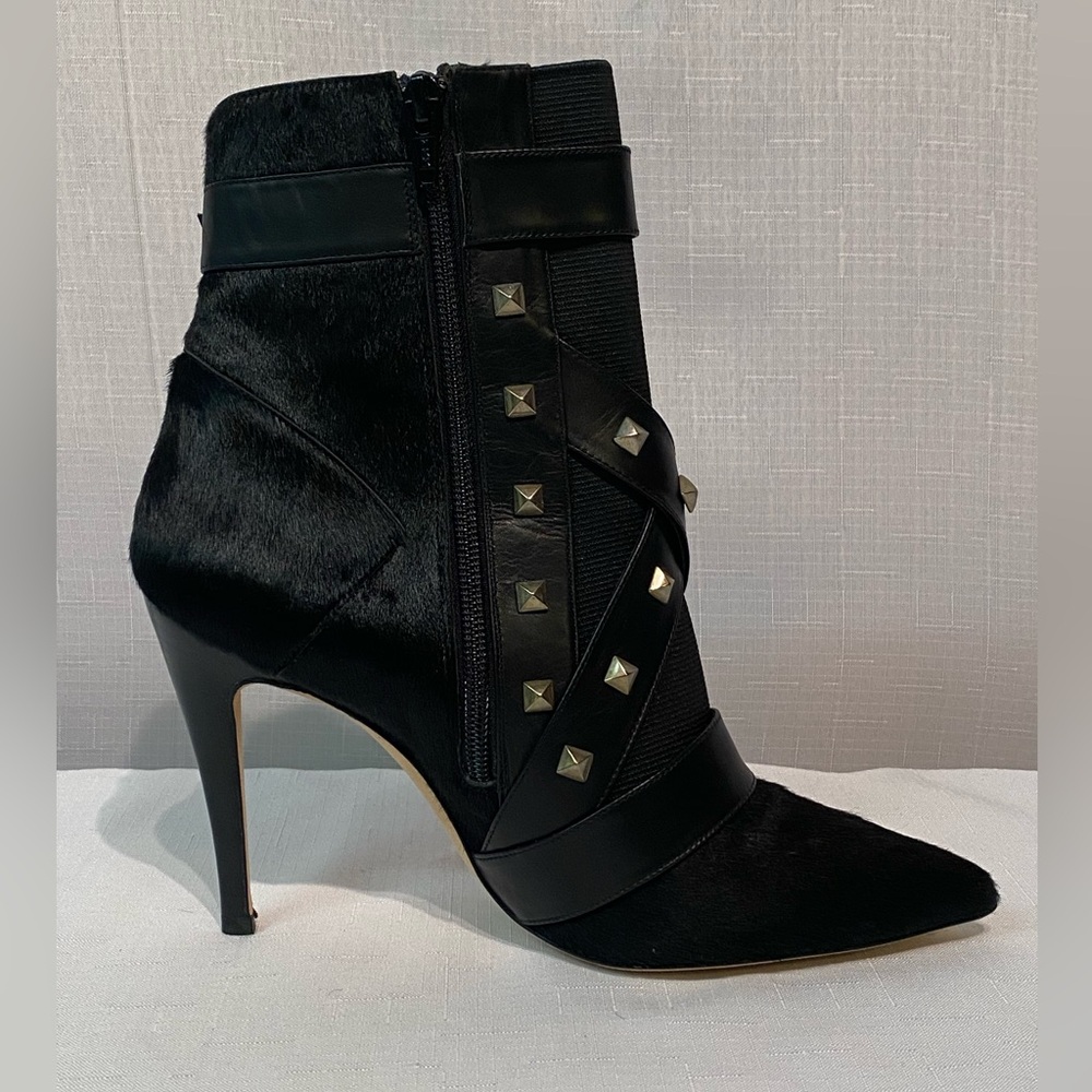 Manolo Blahnik Toapa Studded Mixed Media Ankle Boot Black 8.5B US Dyed Calf Hair - Picture 12 of 16